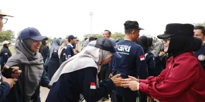 Semarak Hari Guru Nasional 2025, Bontang Rayakan dengan Jalan Sehat dan Aksi Sosial