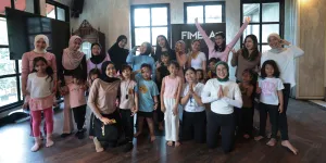 Seru dan Menyehatkan! FimelaMom Ajak Ibu dan Anak Makin Dekat Lewat Yoga Bareng di Fimelahood Playdate