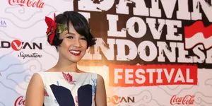 Serum, 'Senjata' Utama Andien Jaga Kesehatan Rambut