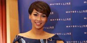 Serunya Kamidia Radisti Ajak Anak Nonton Disney on Ice