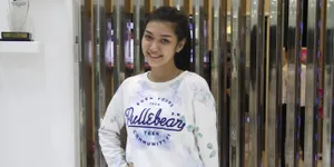 Shading Alis Bikin Shaura Hemat Waktu di Lokasi Syuting