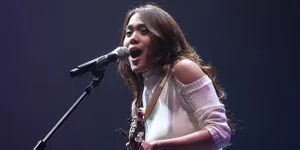 Sheryl Sheinafia Perankan Ratna Milenial di 'GALIH & RATNA'