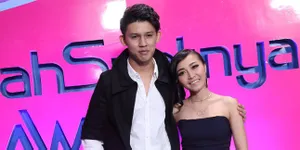 Siapkan Pernikahan, Rinni & Jevin Julian Sering Ribut Kecil