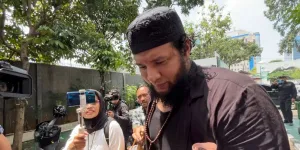 Sidang Perdana Ditunda, Ammar Zoni Terancam Hukuman 5 Tahun Penjara