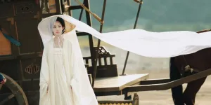 Sinopsis Drama China Tigers Sniff the Rose yang Dibintangi Meng Zi Yi dan Li Yun Rui