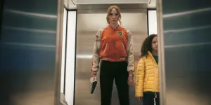 Sinopsis Film GUNPOWDER MILKSHAKE yang Tayang di TV Malam Ini, Kamis 4 Desember 2025 Jam 23.00