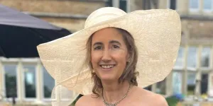 Sophie Kinsella Meninggal Dunia, Penulis Terkenal 'Shopaholic' Lawan Kanker Otak