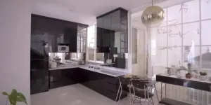 Suasana Dapur Rumah Dodit Mulyanto,Minimalis dan Tidak Banyak Perabotan