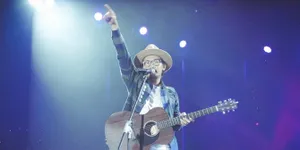 Tampil di Pekan Raya Jakarta, Sandy Canester Kenalkan 'Jangan Sepi'