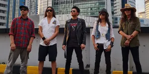 Tampil The Voice Bulgaria 2021, Denden Gonjalez Vokalis SEARCH asal Bandung Sukses Bikin Juri Terpukau