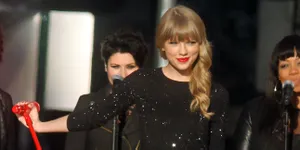 Taylor Swift dan Jared Leto Foto Bareng, Fans Heboh