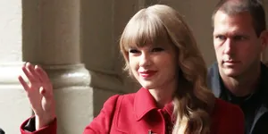 Taylor Swift Tak Terlalu Suka Komunikasi Via Teks, Alasannya?