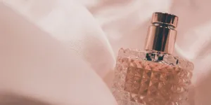 Temukan Keharuman Parfum Non Alkohol, Ciri-Ciri dan Keunggulannya yang Menarik!