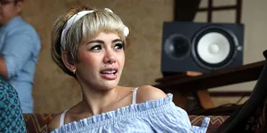 Tergencet Ban Truk, Tulang Pinggul Adik Nikita Mirzani Hancur