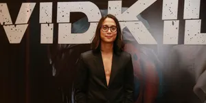 Terlibat Film Thriller 'VIDKILL', Penyanyi Dikta Beradu Akting Dengan Kamera