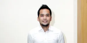 Teuku Wisnu Ingin Anaknya Kelak Jadi Seorang Ustaz