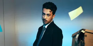 'The Liar' Sukses Dirilis, Aziz Hedra Bakal Duet dengan Solois Wanita?