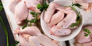 Tips Mengempukkan Ayam Tua yang Mudah dan Praktis