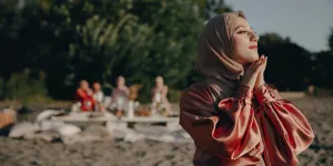 Tips OOTD Bukber Hijab yang Modis dan Nyaman untuk Momen Spesial