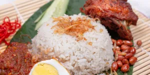 Tradisi Binarundak Suku Mongondow: Nasi Massal di Tepi Jalan untuk Memeriahkan Idulfitri