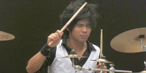 Tutorial Drum Bisa Jadi Sebuah Kurikulum?