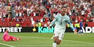 Usia Bukan Halangan, Ini 10 Pemain Tertua di Festival Bola Dunia 2026 yang Masih Jadi Andalan
