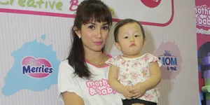 Ussy Sulistyawaty Bikin Anak Pintar Lewat Gadget