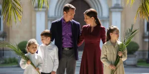 Warna Baju untuk Minggu Palma dan Panduan Lengkap Berpakaian di Pekan Suci