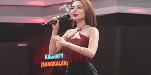 Wika Salim Siapkan Jas Pernikahan Max Adam Kamil Bareng Samuel Wongso
