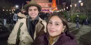 11 Potret Prilly - Omara Resapi Momen Tahun Baru di Zojoji Temple Jepang