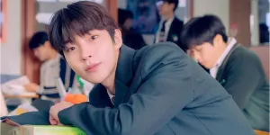 12 Aktor Tampan Usia 30 Tahunan yang Masih Cocok Perankan Anak SMA, Wajah Awet Muda dan Ganteng Maksimal 