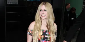 12 Style Paling 'Menggebrak' Ala Avril Lavigne (Khusus Punker!)