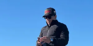 Sederet Status WA Andre Taulany yang Bapak-Bapak Banget, Lagi Liburan Tetep Lucu