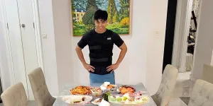 7 Menu Buka Puasa Seleb Hari Pertama Ramadan, Ada yang Masak Sendiri hingga Berbagi ke Warga