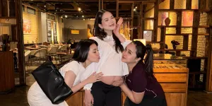 7 Potret Aaliyah Massaid Hangout Bareng Alyssa Daguise, Ungkap Gak Sabar Kehadiran Baby S