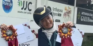 7 Potret Aisha Anak Irfan Hakim Menang Lomba Berkuda, Bikin Ayahnya Bangga