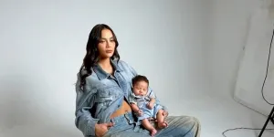7 Potret Andrew Anak Erica Karlina Dipijat, Terlihat Sangat Menikmati