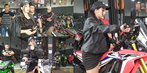 7 Potret Clara Gopa Kala Beli Motor Trail, Dibayar Tunai - Ingin Jajal Ke Bromo