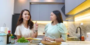 7 Potret Dapur Rumah Michelle Ziudith yang Punya Pintu Tersembunyi