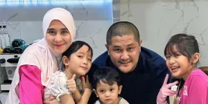 7 Potret Dapur Ryana Dea yang Rapi, Tempat Puadin Redi Buatkan Donat untuk Keluarga