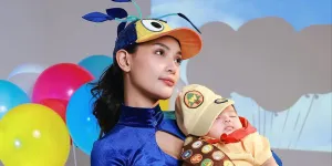 7 Potret Erika Carlina Kompak Pakai Kostum Film Up Bareng Bravy dan Baby Andrew, Gemas Maksimal!