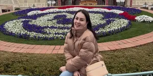 7 Potret Jennifer Dunn Tanpa Makeup, Tetap Bercahaya Meski Tampil Natural