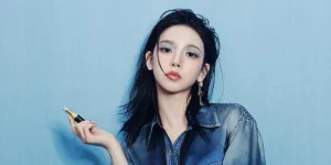 7 Potret Karina Aespa Tampil Memukau di Cover Digital Marie Claire Korea Bareng Chanel Beauty