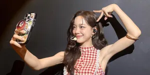 7 Potret Kim Sejeong di Balik Panggung Comeback I.O.I, Selfie dengan Ekspresi Menggemaskan