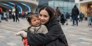 7 Potret Lily Anak Nagita Slavina dan Raffi Ahmad Main Salju saat Liburan di Eropa