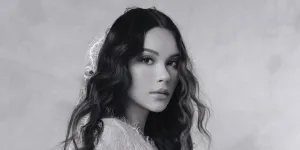 7 Potret Maternity Photoshoot Terbaru Alyssa Daguise, Cantiknya Unreal Bak Bidadari