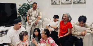 7 Potret Momen Ultah Joanna Alexandra Dirayakan Sederhana Bareng Keluarga dan Calon Suami