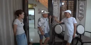 7 Potret Musala Rumah Ayu Ting Ting, Manfaatkan Lahan Sempit dengan Desain Minimalis