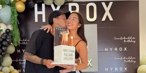 7 Potret Perayaan Ultah Jennifer Bachdim ke-39, Bertema Hyrox - Dapat Surprise di Bandara