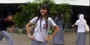 7 Potret SMA Sheila Dara Aisha Viral, Pintar dari Dulu Bikin Kagum